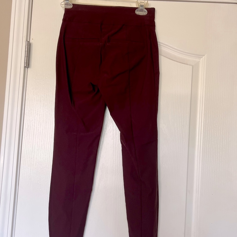 Mauve New York and Company work pants